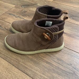 LL Bean Brown Booties
